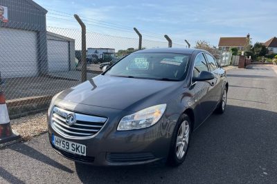 2007 VAUXHALL INSIGNIA 1.8 PETROL 59 2007 PETROL MANUAL 110,553 MILES 2,495 FULL DETAILS... photo